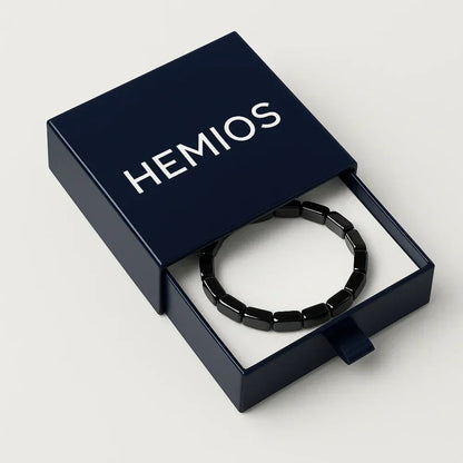 Hemios bracelet close-up