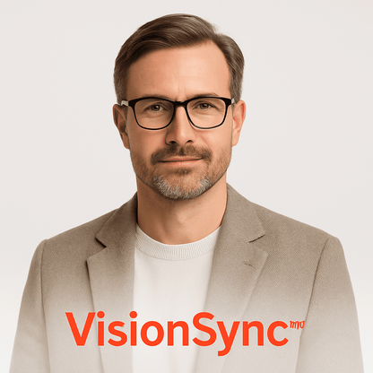 Hombre con gafas VisionSync™ de montura negra
